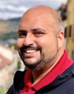 LUIS ESTRADA